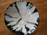 9" bowl, black and white
SOLD